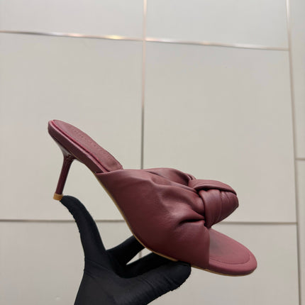 BOTTEGA VENETA 26S KNOT-STRAP HIGH-HEEL SANDALS IN DARK RED LAMBSKIN
