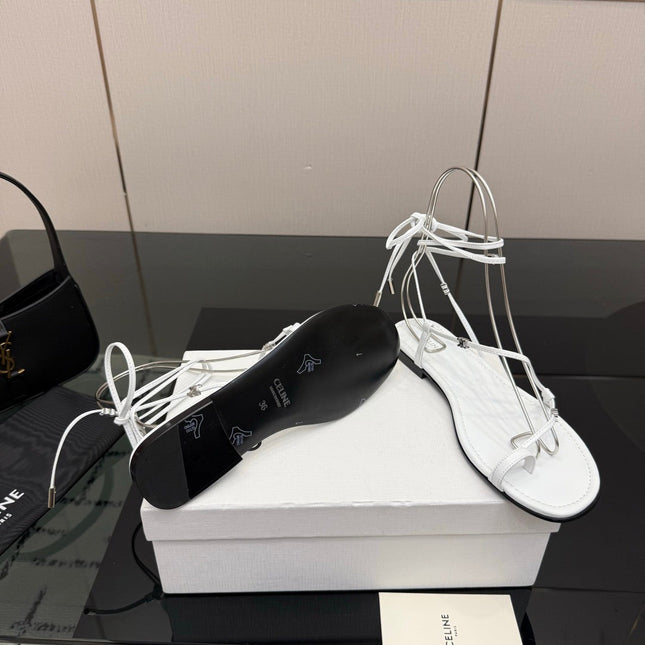 CELINE 26S TRIOMPHE LACE UP FLAT SANDALS IN WHITE CALFSKIN