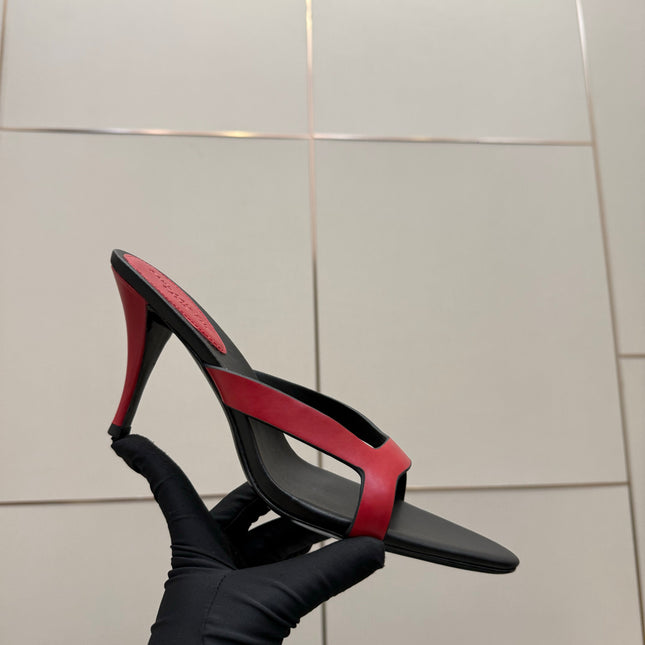 YSL 26S POINTED-TOE SANDALS 90 MM IN RED AND BLACK CALFSKIN