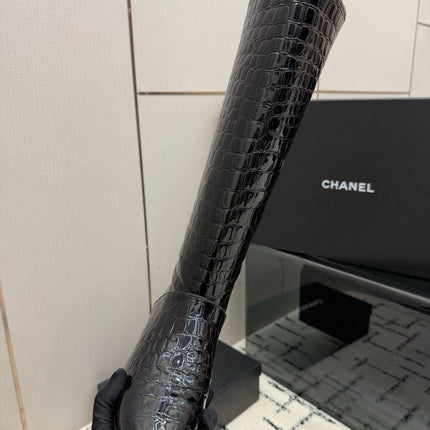 CHANEL 26S TALL BOOTS IN BLACK CALFSKIN CROCODILE EMBOSSED