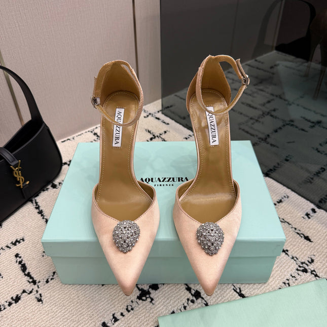 AQUAZZURA 26S POINTED-TOE PUMPS 105 MM IN BEIGE SATIN