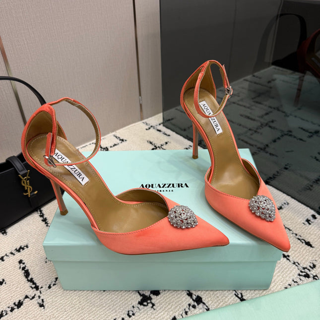 AQUAZZURA 26S POINTED-TOE PUMPS 105 MM IN LIGHT ORANGE SATIN
