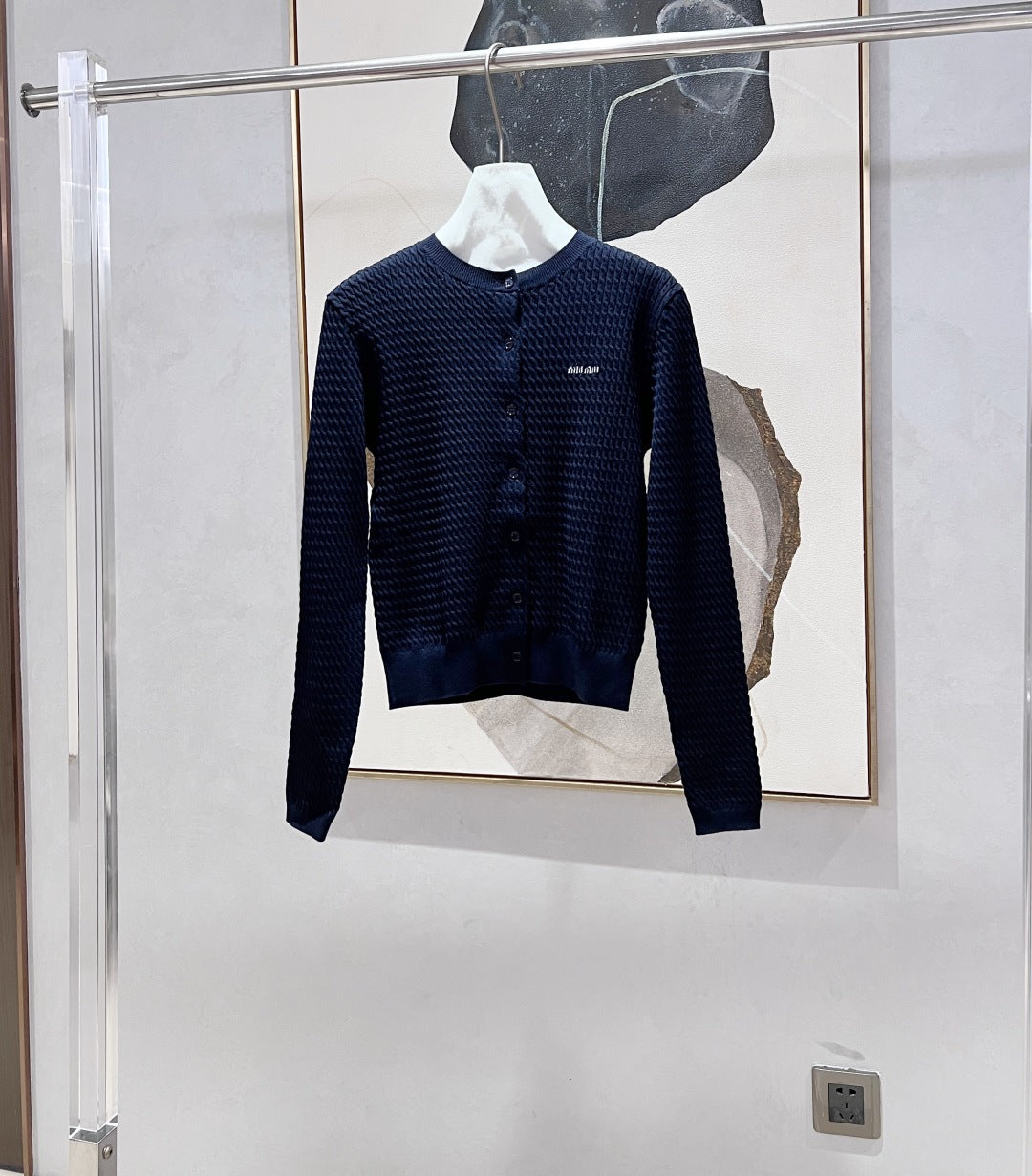 MIUMIU CARDIGAN STYLE 105
