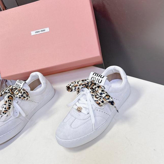 MIUMIU 25S SNEAKERS IN WHITE SUEDE WITH LEOPARD-PRINT LACES