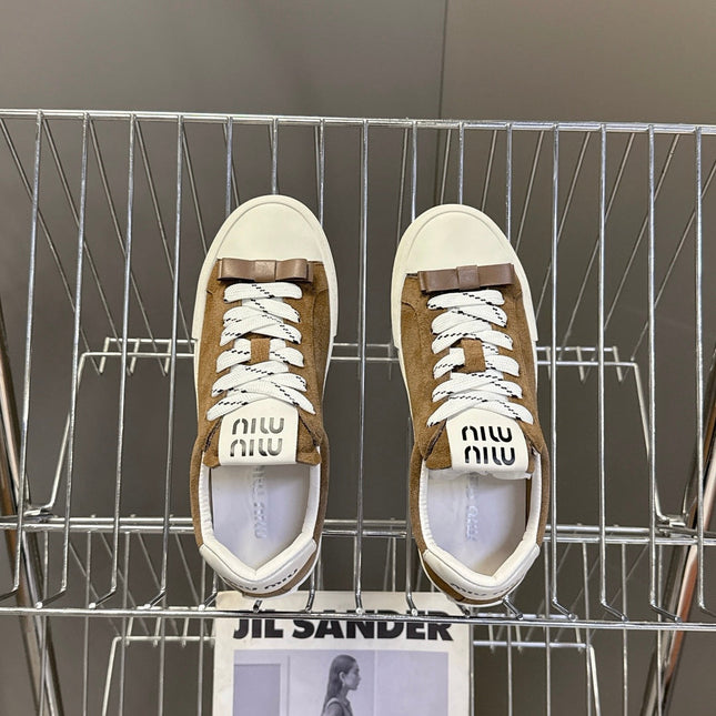 MIUMIU 25S SNEAKERS IN EARTH BROWN SUEDE