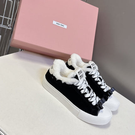 MIUMIU 25S SNEAKERS IN BLACK SUEDE WITH SHEARLING