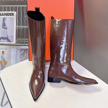 HM 25S POINTED-TOE KNEE-HIGH BOOTS IN BROWN GLOSSY LAMBSKIN
