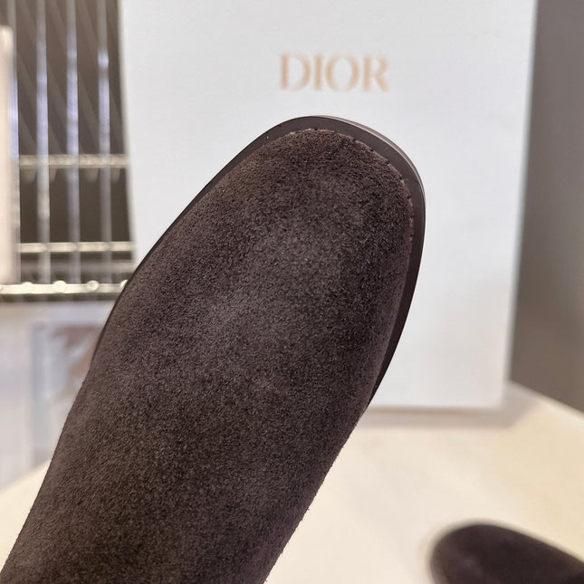 DIOR 25S BROWN HIGH BOOTS IN DARK BROWN SUEDE