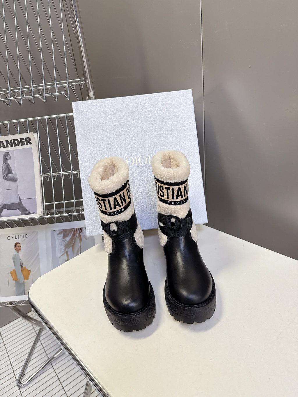 DIOR 25S D-MAJOR ANKLE BOOTS IN BLACK LAMBSKIN AND CREAM WHITE WOOL