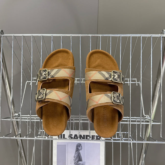 BURBERRY 26S DOUBLE BUCKLE SANDALS IN CARAMEL BROWN SUEDE
