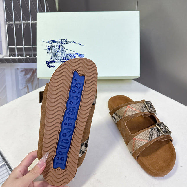 BURBERRY 26S DOUBLE BUCKLE SANDALS IN CARAMEL BROWN SUEDE