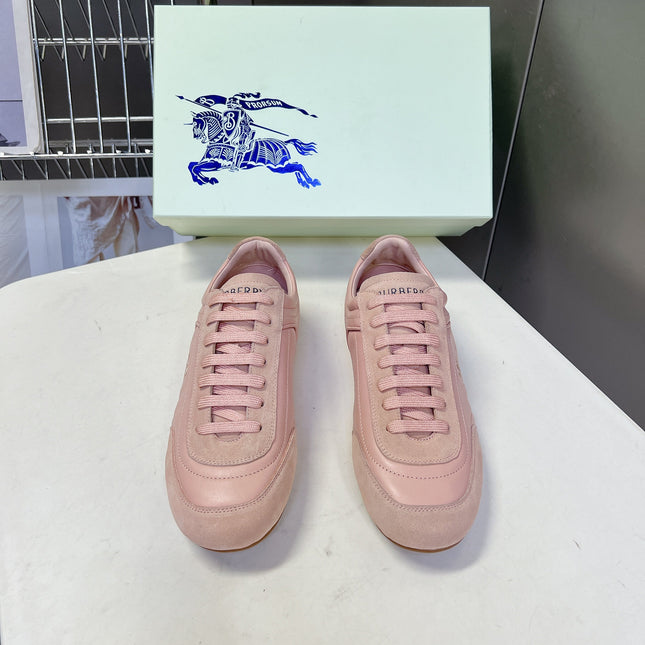 BURBERRY 26S LOW TOP SNEAKERS IN LIGHT PINK CALFSKIN AND SUEDE