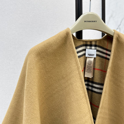 BURBERRY 25S KNITTED SHAWL 067