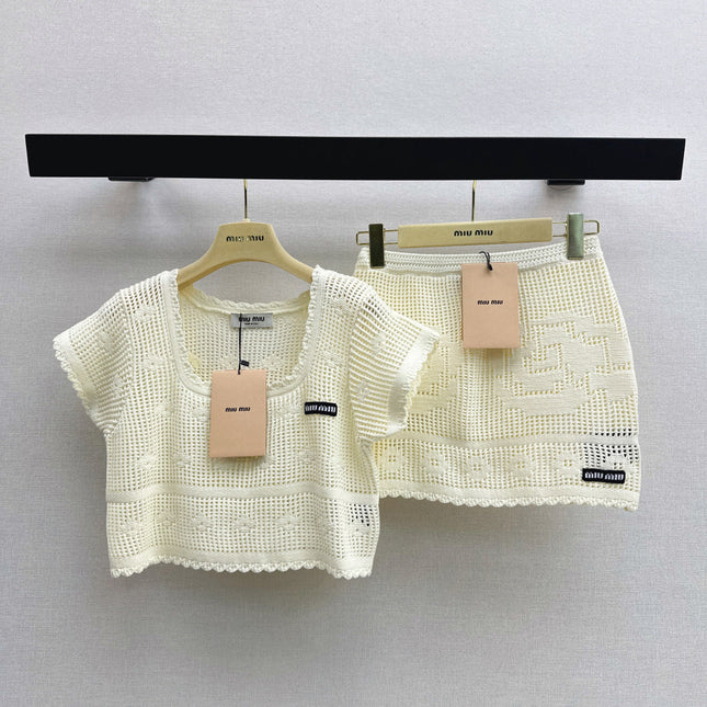 MIUMIU 26S KNIT TOP AND SKIRT SET STYLE 1042