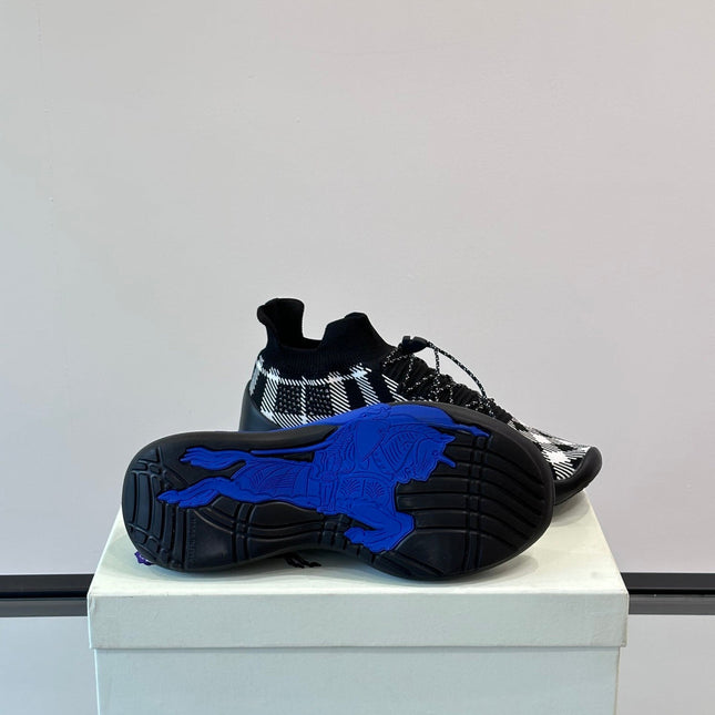 BURBERRY 26S CHECK KNIT SOCK SNEAKERS IN BLACK AND WHITE FABRIC