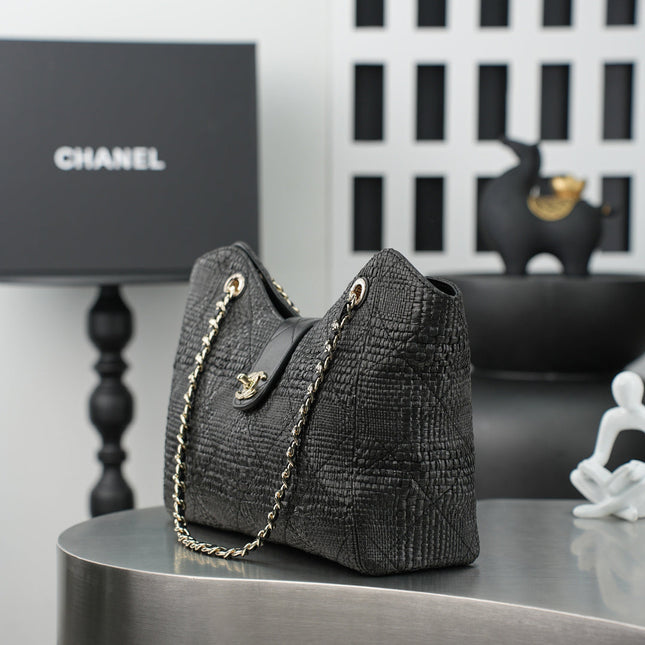 CHANEL 25S SHOULDER BAG 32 IN BLACK RAFFIA AND CALFSKIN GOLD HARDWARE