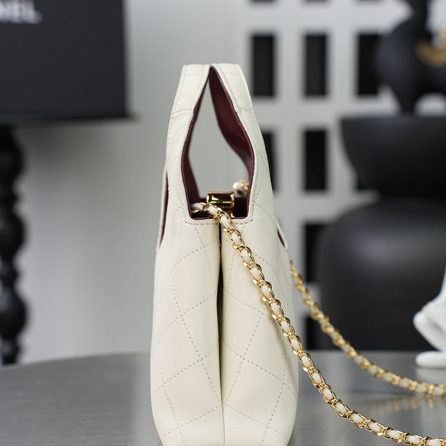 CHANEL 26S SHOPPING BAG MEDIUM 23 IN IVORY WHITE LAMBSKIN GOLD HARDWARE