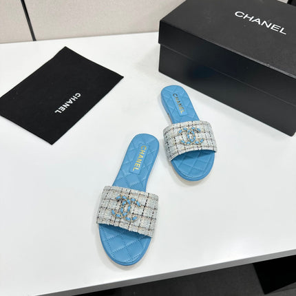 CHANEL 26S SANDALS IN BLUE LAMBSKIN AND WHITE TWEED