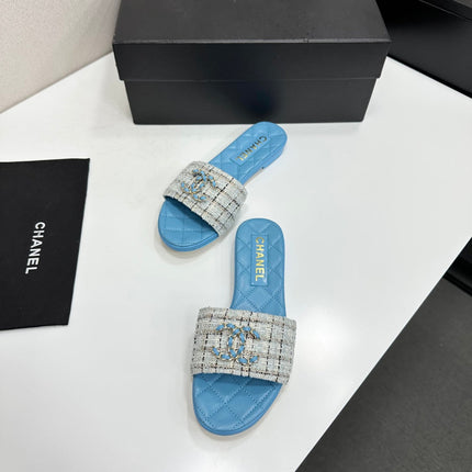 CHANEL 26S SANDALS IN BLUE LAMBSKIN AND WHITE TWEED