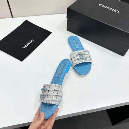 CHANEL 26S SANDALS IN BLUE LAMBSKIN AND WHITE TWEED