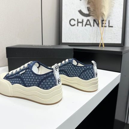 CHANEL 26S PLATFORM SNEAKERS IN NAVY BLUE CHECKERED WOVEN DENIM FABRIC