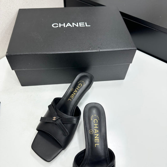 CHANEL 26S HIGH HEEL MULE SANDALS 50 MM IN BLACK LAMBSKIN WITH BOW DETAIL