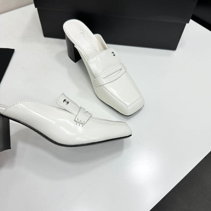 CHANEL 26S MULE PUMPS IN WHITE PATENT CALFSKIN
