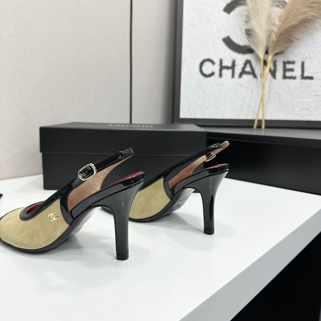 CHANEL 26S HIGH HEEL SLINGBACK IN BEIGE SUEDE AND BLACK PATENT CALFSKIN