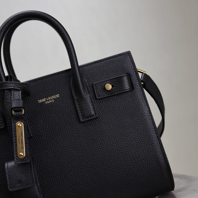 YSL 25S SAC DE JOUR 22 IN BLACK SUPPLE GRAINED CALFSKIN GOLD HARDWARE