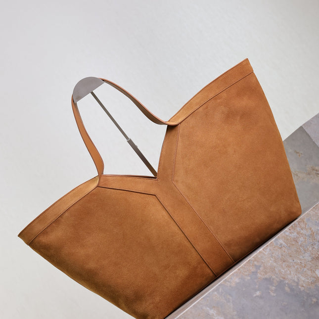 YSL 25S Y MAXI TOTE 50 IN CARAMEL SUEDE GOLD HARDWARE