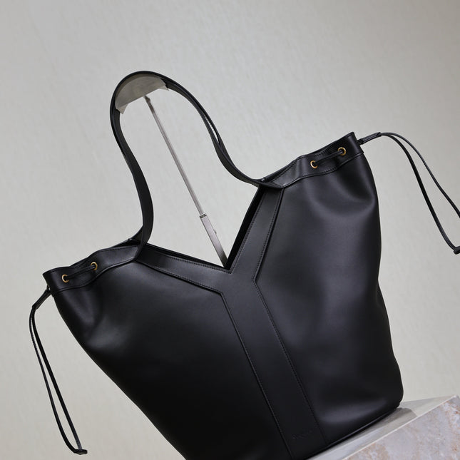 YSL 25S Y LARGE HOBO 50 IN BLACK CALFSKIN GOLD HARDWARE