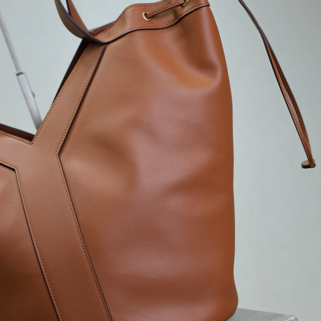 YSL 25S Y LARGE HOBO 50 IN CARAMEL CALFSKIN GOLD HARDWARE