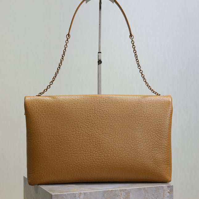 YSL 25S CASSANDRE ENVELOPE MESSENGER 35 IN GOLDEN BROWN LAMBSKIN GOLD HARDWARE