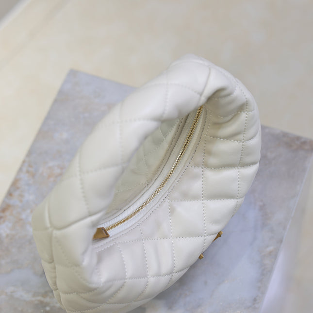 YSL 25S ICARINO 17 IN WHITE QUILTED CALFSKIN GOLD HARDWARE
