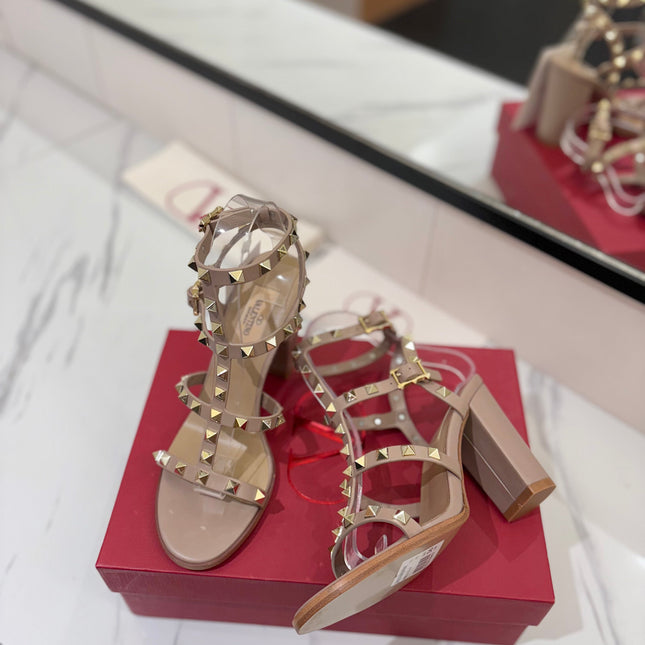 VALENTINO 26S STUDDED HIGH HEEL SANDALS 90 MM IN NUDE CALFSKIN