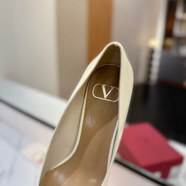 VALENTINO 26S HIGH HEELS 75 MM IN CREAM WHITE PATENT CALFSKIN