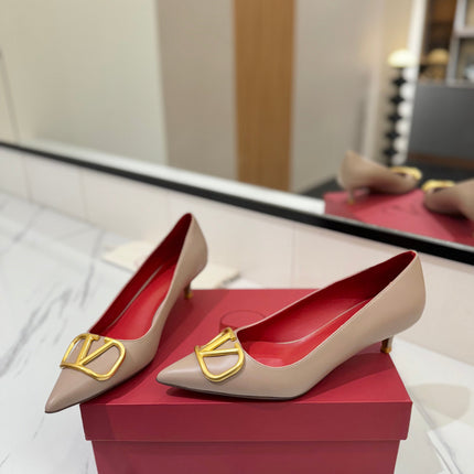 VALENTINO 26S HIGH HEELS 45 MM IN BEIGE SMOOTH CALFSKIN WITH GOLD HARDWARE
