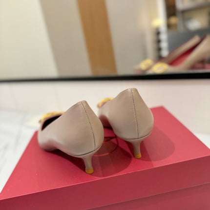 VALENTINO 26S HIGH HEELS 45 MM IN BEIGE SMOOTH CALFSKIN WITH GOLD HARDWARE