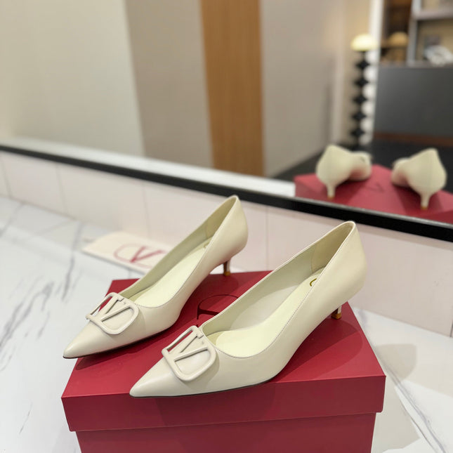 VALENTINO 26S HIGH HEELS 45 MM IN CREAM WHITE SMOOTH CALFSKIN
