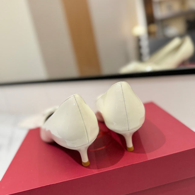 VALENTINO 26S HIGH HEELS 45 MM IN CREAM WHITE PATENT CALFSKIN