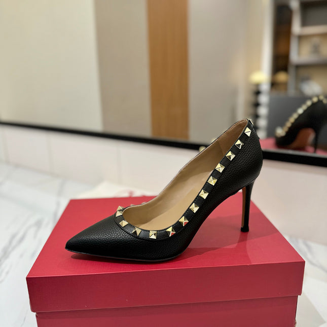 VALENTINO 26S STUDDED HIGH HEELS 90 MM IN BLACK CALFSKIN