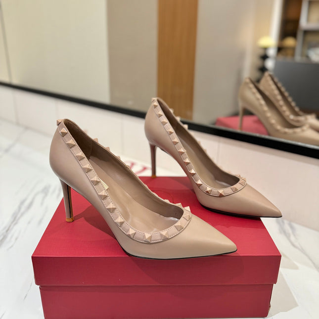 VALENTINO 26S STUDDED HIGH HEELS 90 MM IN MATTE NUDE CALFSKIN