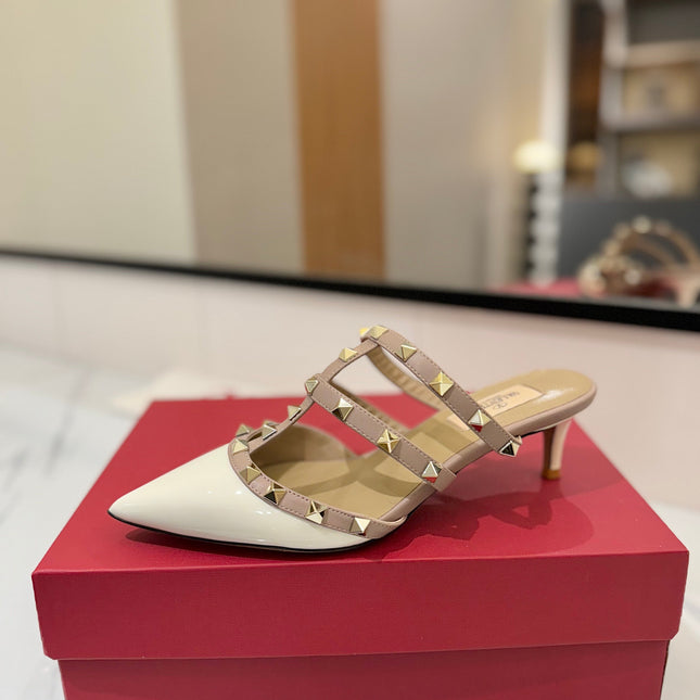 VALENTINO 26S STUDDED HEELED MULES 50 MM IN WHITE PATENT CALFSKIN