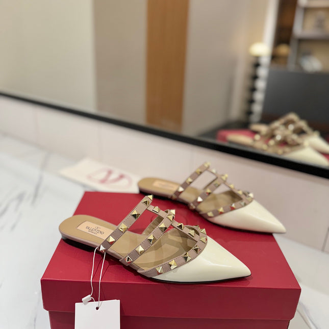 VALENTINO 26S STUDDED FLAT MULES IN WHITE PATENT CALFSKIN