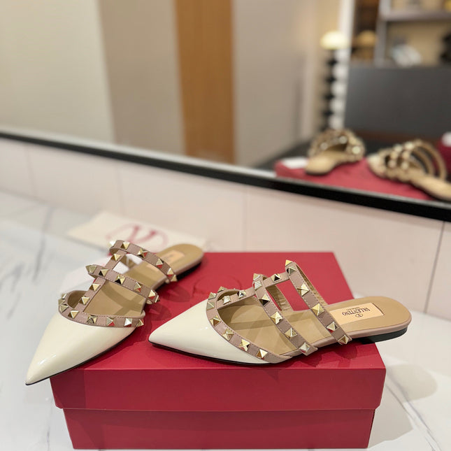VALENTINO 26S STUDDED FLAT MULES IN WHITE PATENT CALFSKIN