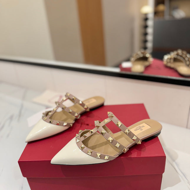 VALENTINO 26S STUDDED FLAT MULES IN WHITE PATENT CALFSKIN