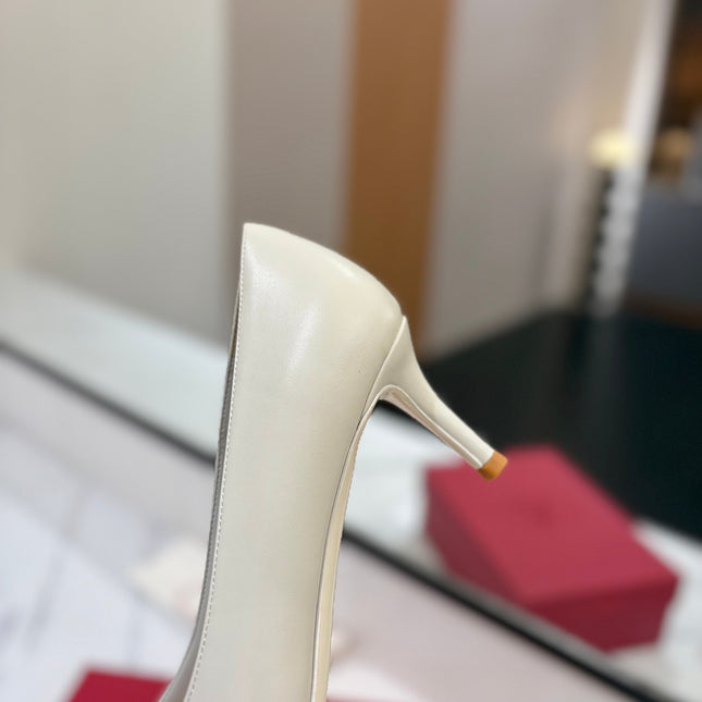 VALENTINO 26S POINTED-TOE PUMPS 65 MM IN WHITE SMOOTH CALFSKIN