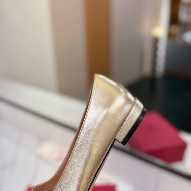VALENTINO 26S MARY JANE FLATS IN METALLIC GOLD CALFSKIN WITH CRYSTAL FLOWER