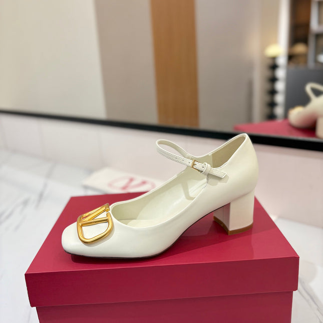 VALENTINO 26S MARY JANE HEELS 60 MM IN WHITE SMOOTH CALFSKIN WITH GOLD HARDWARE