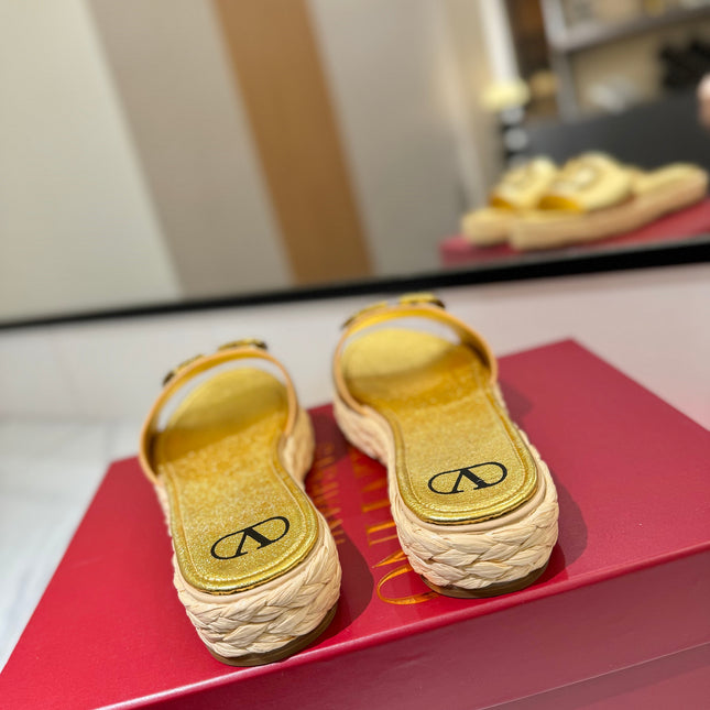 VLTN ESPADRILLE SLIDES 25S IN GOLD LAMBSKIN STYLE 1